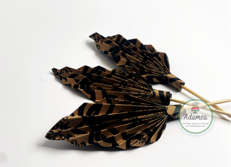 Topper tort cu evantai tip frunza de palmier din hartie maro natur cu model tribal negru [1]