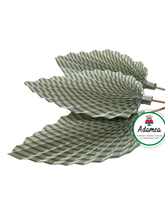 Topper de tort  personalizat cu element special din carton sub forma de evantai sau frunza de palmier crem natur cu dungi verzi [1]