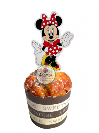 Topper de tort  personalizat cu element special din carton sub forma de Minnie in rochie rosie cu buline albe