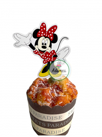 Topper de tort cu element special din carton sub forma de Minnie rosie cu buline albe
