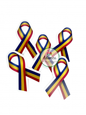 Topper de tort cu element special din carton sub forma de cap de panglica cu tricolorul tarii [1]