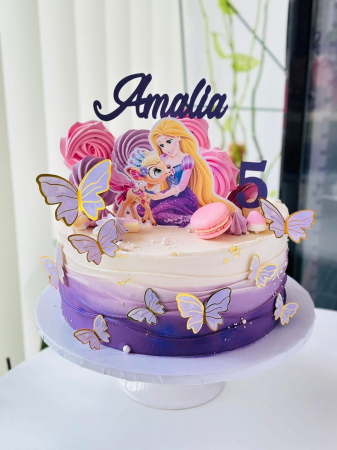Pentru fetițe - Topper de tort  personalizat cu element special din carton sub forma de  printesa Rapunzel cu caprioara