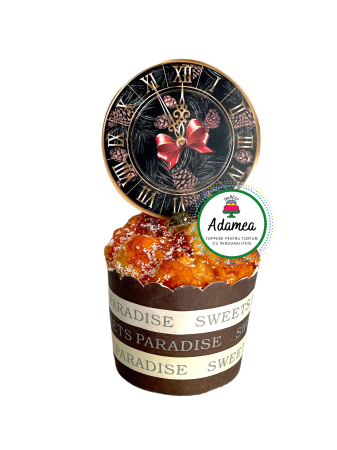 Topper de tort  personalizat cu element special din carton sub forma de cerc cu cadran de ceas cu brad