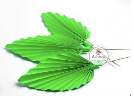 Topper tort cu evantai tip frunza de palmier din hartie verde neon fosforescent [1]