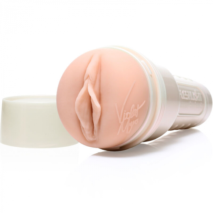 Masturbator Fleshlight Violet Myers - Inspirata de waifu-ul hentai din viata reala [4]