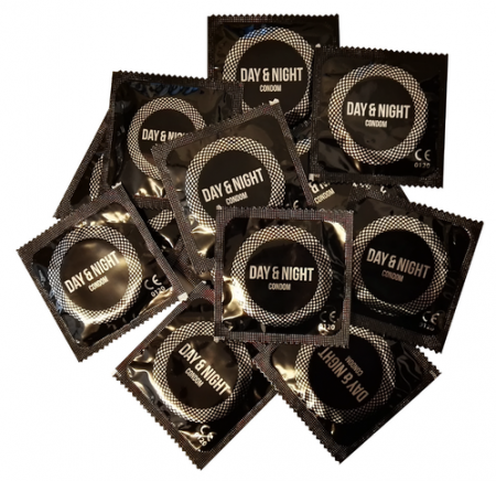 Prezervative - Prezervative Day & Night 100 Bucati - Profesionale, Calitate Superioara, Fara Miros de Latex, 56 mm