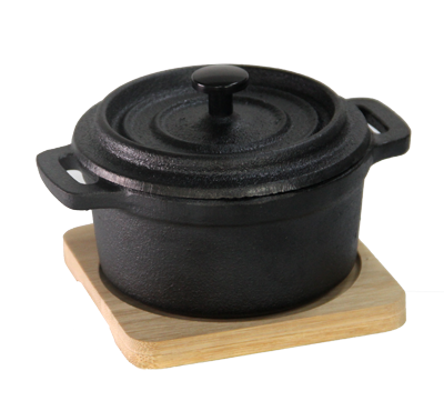 Servirea mesei - RAKI Mini oala rotunda fonta D9,2cm cu suport bambus