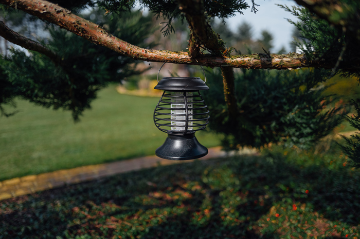 Lampa Insecticida Solara LED si UV 25x13cm Bradas, Aparat Anti Tantari Compact pentru Terasa si Balcon [2]
