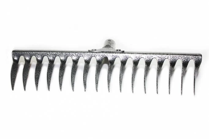 Accesorii agricole - Grebla Metalica Micul Fermier 16 Dinti cu Intaritura, Fara Coada, Profesionala