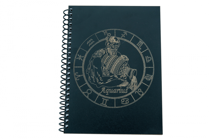 Agenda personalizata din lemn cu zodie, A5 [2]
