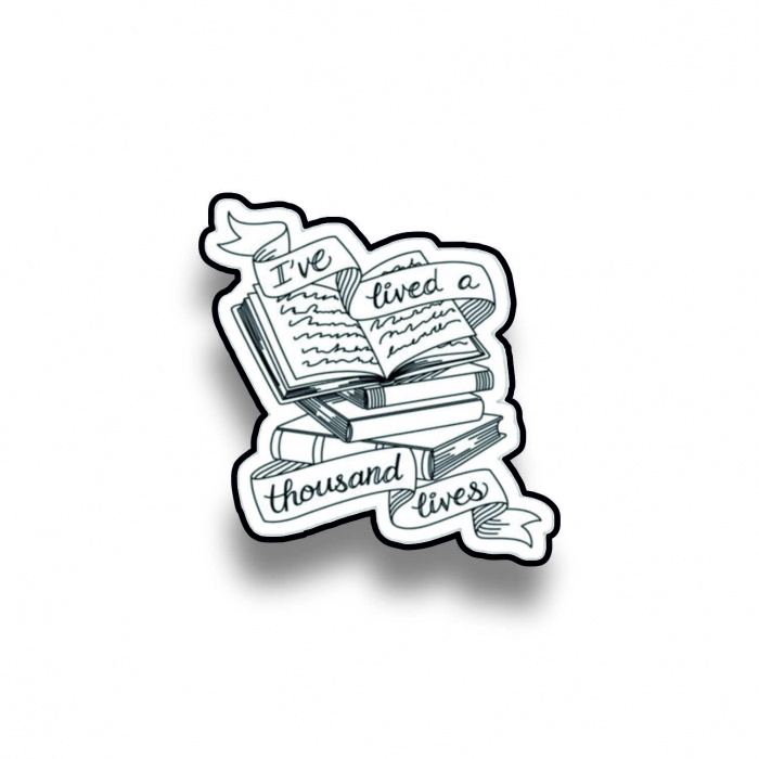 Insigna personalizata cu brosa I read past my bedtime [2]