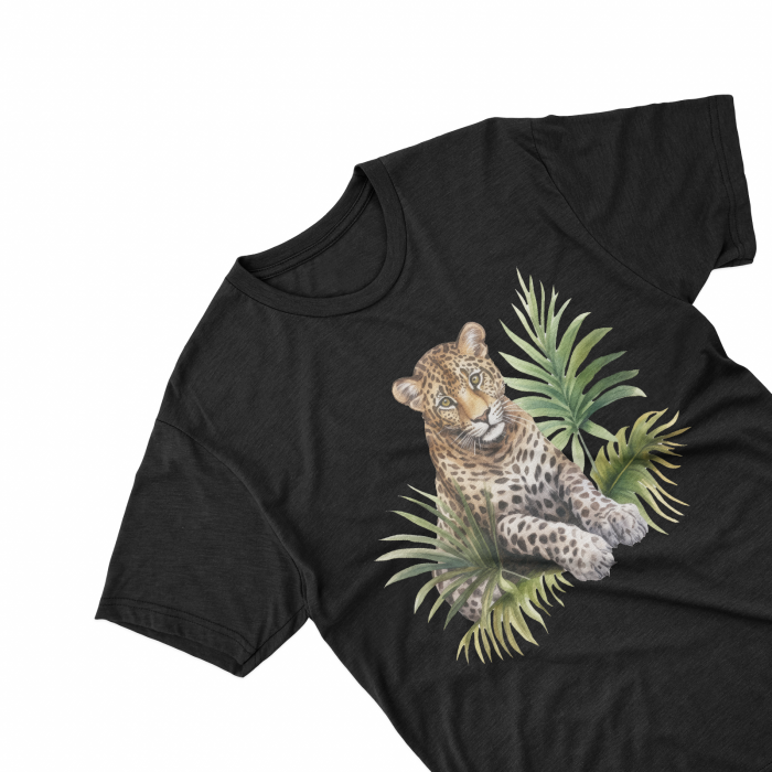 Tricouri personalizate cu poza Leopard Watercolor in vegetatie [1]