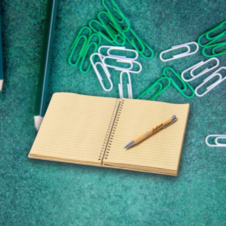 Agenda personalizata din lemn cu pix Invest in yourself [1]
