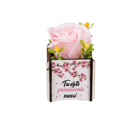 Decoratiuni diverse - Cutie lemn personalizata cu trandafir de sapun Tu esti primavara mea