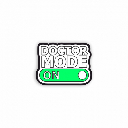 Insigne/Brose - Insigna personalizata cu brosa Doctor mode