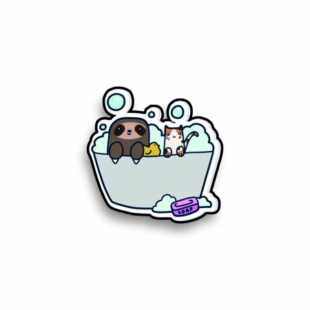 Insigna personalizata cu brosa Sloth in a bath