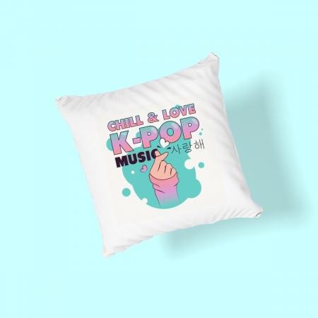 Perne personalizate - Perna personalizata cu design Chill & Love Kpop