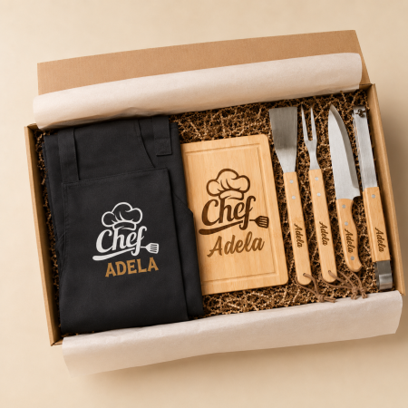 Seturi Cadou Personalizate - Set BBQ personalizat cu sort si ustensile