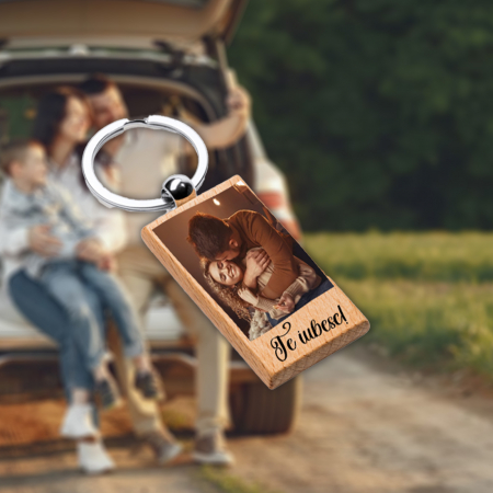 Brelocuri personalizate - Breloc personalizat cu poza si mesaj, 5x3 cm