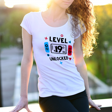Tricouri personalizate - Tricouri personalizate cu mesaj Level unlocked