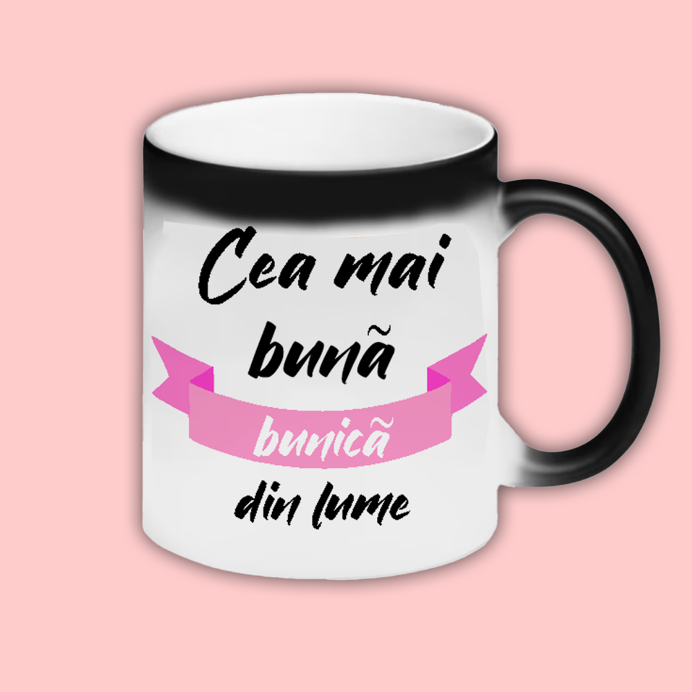 Cana personalizata cu mesaj Cea mai buna bunica din lume Cana termosensibila neagra cu interior albastru inchis