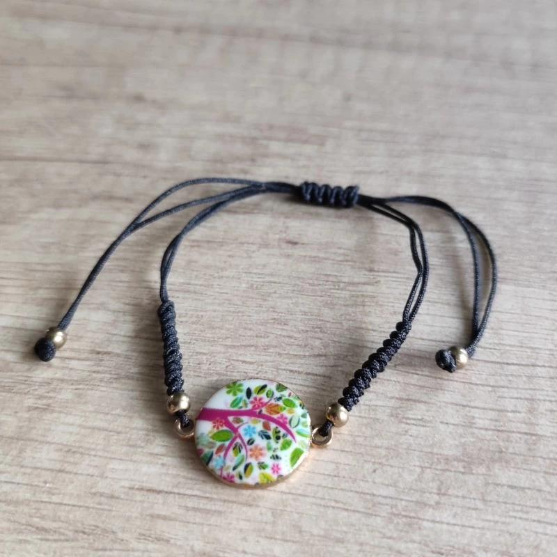 Bratara handmade cu charm pictat [2]