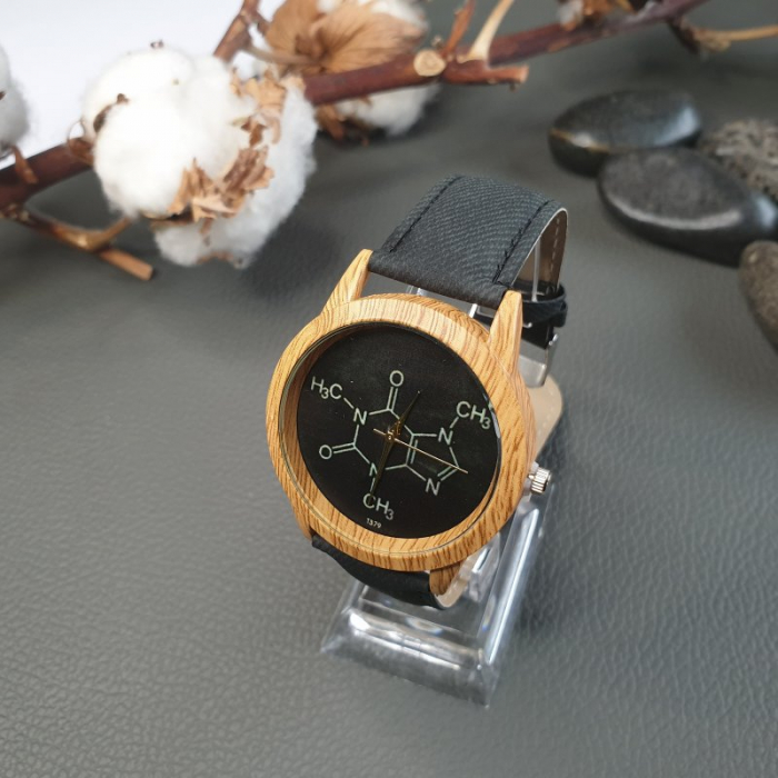 ceas dama cu formula chimica a cafeinei pe cadran si curea neagra [4]