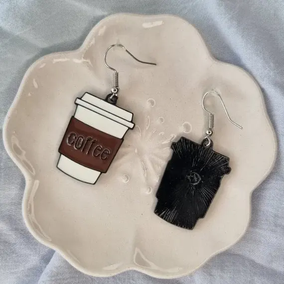 Cercei dama din metal, model pahar de cafea [2]