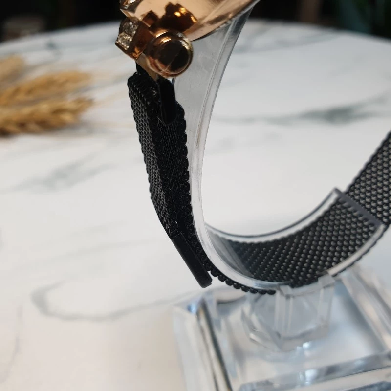 ceas dama cu cristale si flori pe cadran, curea metalica, prindere magnetica [2]