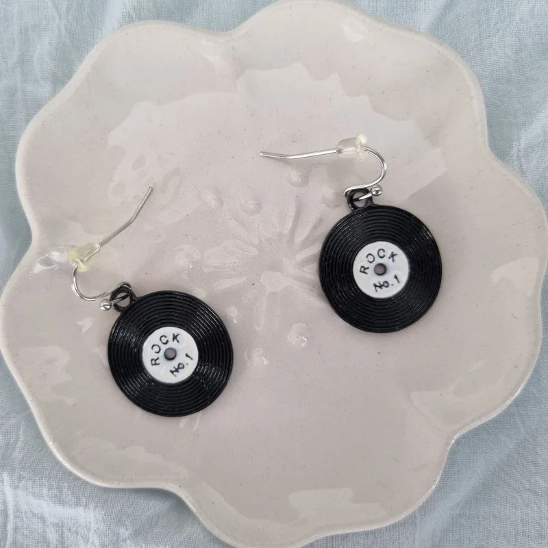 Cercei dama din metal, model disc vinil, cu mesaj: rock [0]