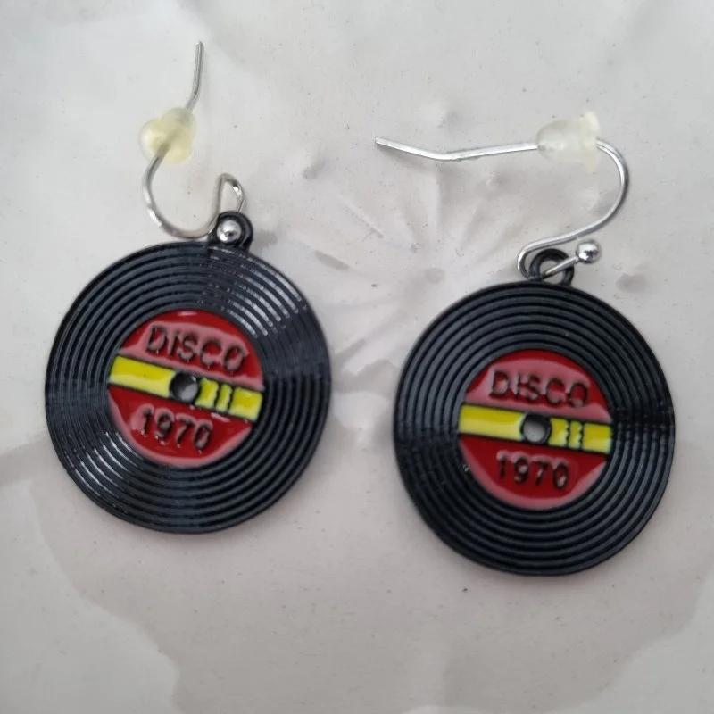 Cercei dama din metal, model disc vinil, cu mesaj: disco [1]