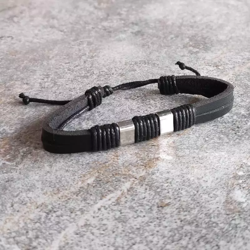 Bratara handmade din piatra semipretioase si lemn [1]