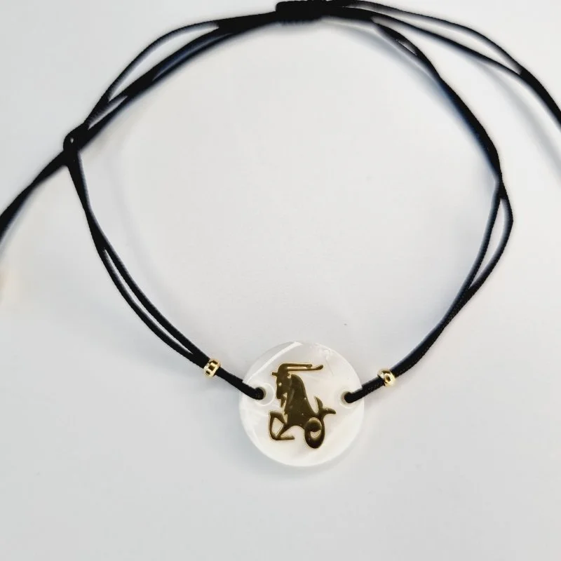 Bratari zodiac cu charm din sidef capricorn, negru