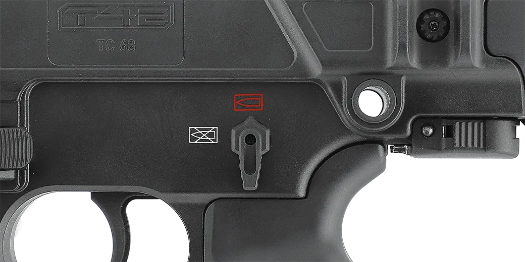 Mod de tragere semi-automat TC 68 trage un proiectil de fiecare data cand tragaciul este actionat.