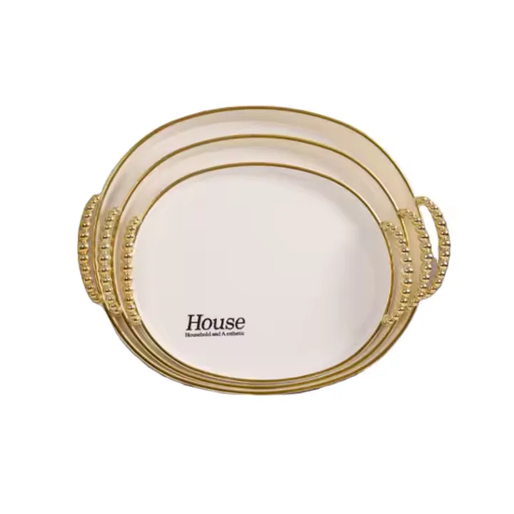 set-3-platouri-ovale-albe-manere-aurii.jpg [1]