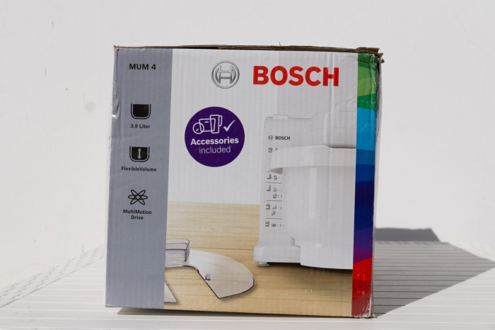 BOSCH_MUM4405_Robot_Bucatarie_3.9L_500W_Alb.jpg [5]