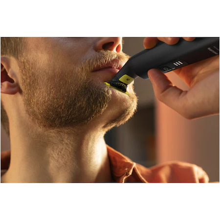 Philips-OneBlade-Pro-QP6541-15-Aparat-Hibrid-Barbierit-Tuns-Par-Corporal-Umed-Uscat.jpg [10]