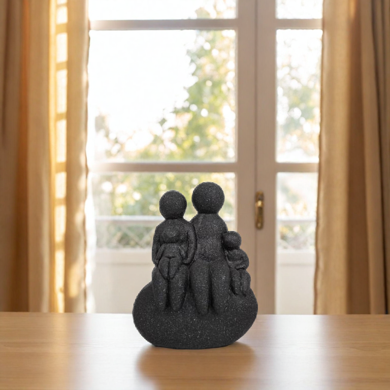 decoratiune-casa-familie-4-figurine-resin-21x16cm.jpg [2]