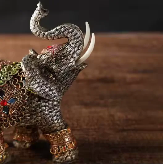 decoratiune-elefant-polyresin-noroc.jpg [6]