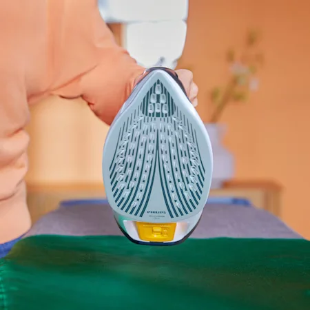 Fier-de-calcat-Philips-Azur-DST7012-70-2600W-Verde-Gri-Performanta-Abur.jpg [3]