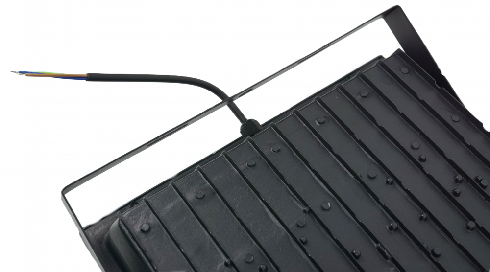proiector-led-rixme-300w-ip66-iluminare-exterior.jpg [8]