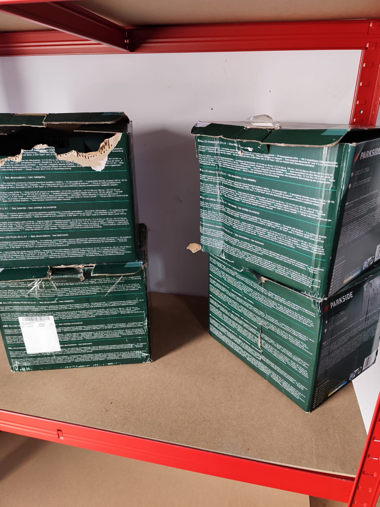 reflector-cu-LED-portabil-parkside-plsa-20-li-a1-2300-lm-5700k-verde.jpg [2]