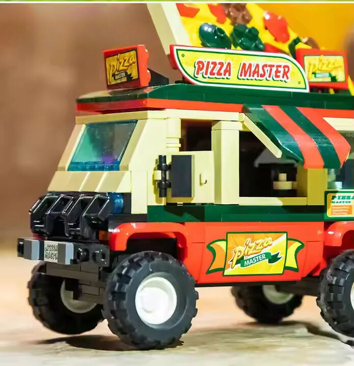 set-de-constructie-masina-de-pizza-362-piese-multicolor.jpg [4]