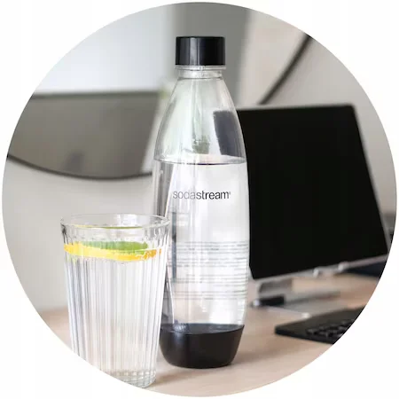 set-2-sticle-sodastream-tritan-1l-transparent-negru-ecologice-bpa-free.jpg [4]