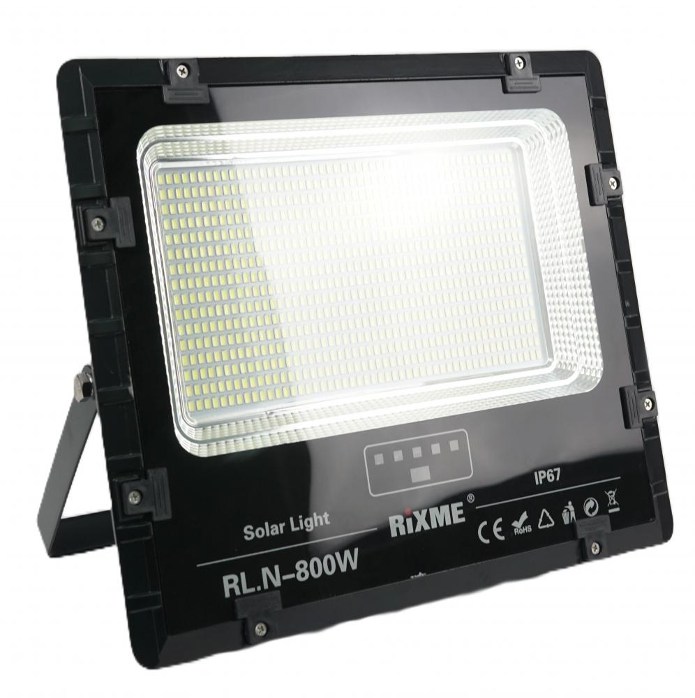 proiector-led-800w-incarcare-solara.jpg [6]