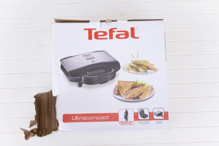 Resigilate - Sandwich-maker-Tefal-Ultracompact-SM155212-Placi-antiaderente-Negru-Argintiu.jpg