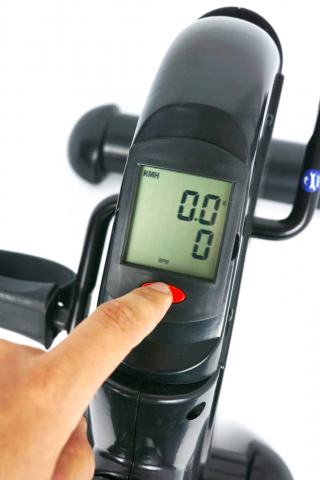 aparat-de-antrenament-cu-pedale-Newcential.jpg [4]