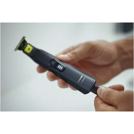 Philips-OneBlade-Pro-QP6541-15-Aparat-Hibrid-Barbierit-Tuns-Par-Corporal-Umed-Uscat.jpg [7]