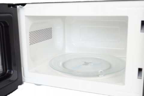 cuptor-cu-microunde-switch-on-mw-h0201-700w-17l-negru-functii-avansate.jpg [3]