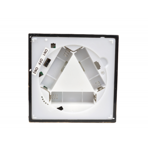 felinar-craciun-vintage-efect-ninsoare.jpg [4]